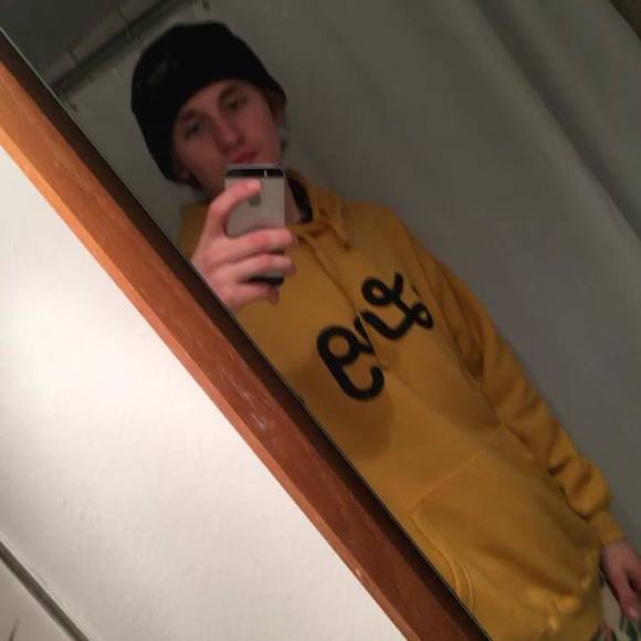 Meet your Posher, Matt - Picture 1 of 1